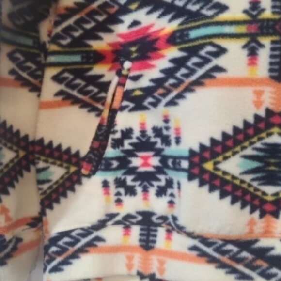 Massive Outdoor Jacket size small - Picture 6 of 8